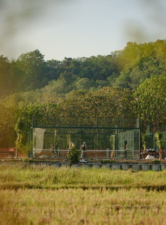 Padel court at Padé